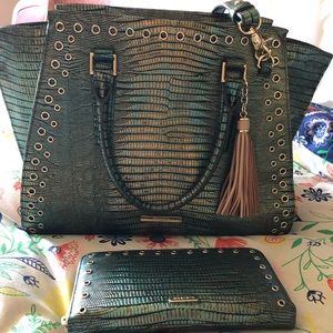 Brahmin Priscilla Emerald Moa Like New-Wallet New